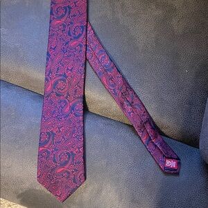 Chaps Paisley Tie - Red and Navy